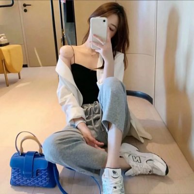 时尚台前幕后的故事