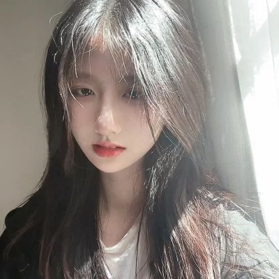 谁杀了她
